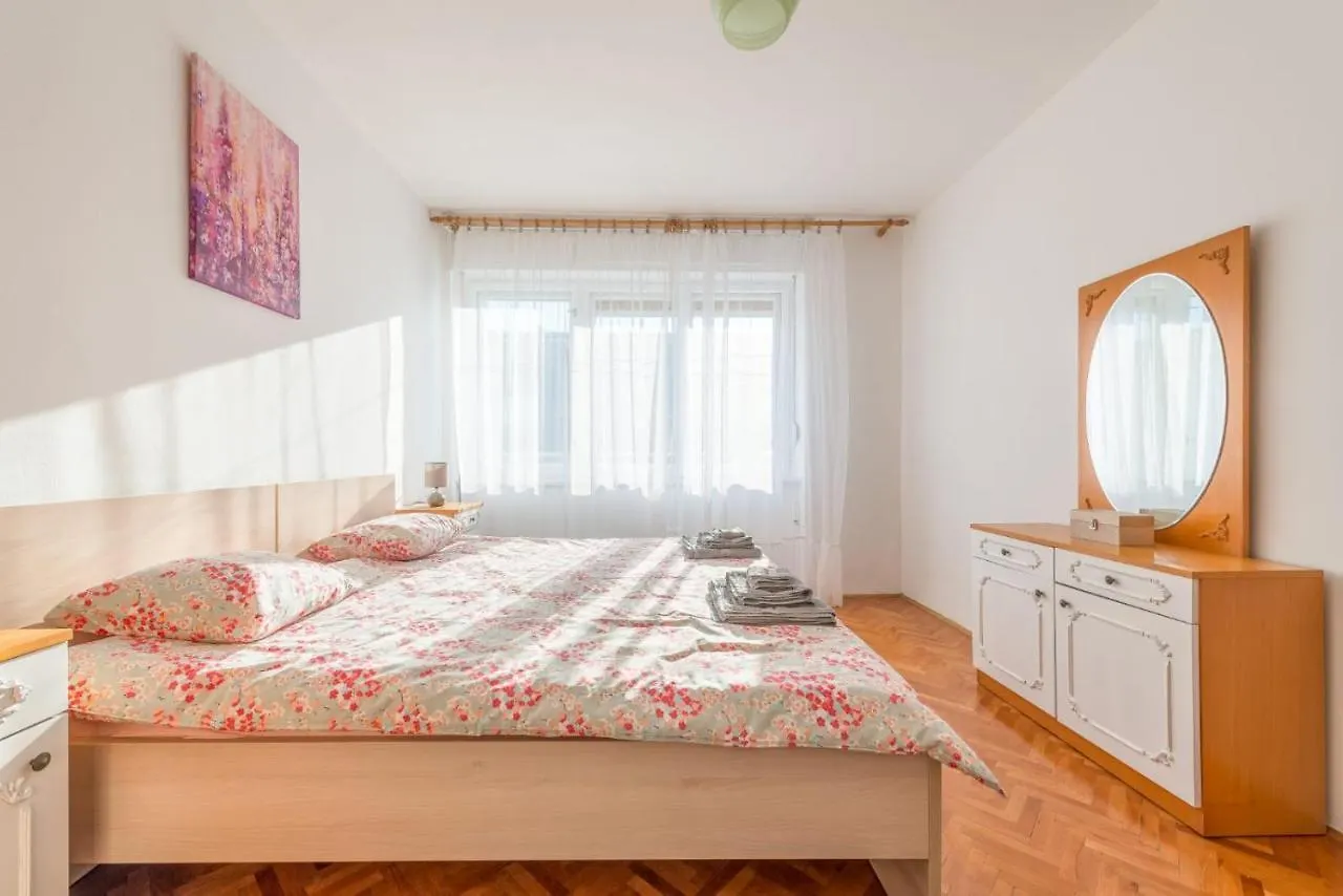 Miss Violet Apartment Zadar